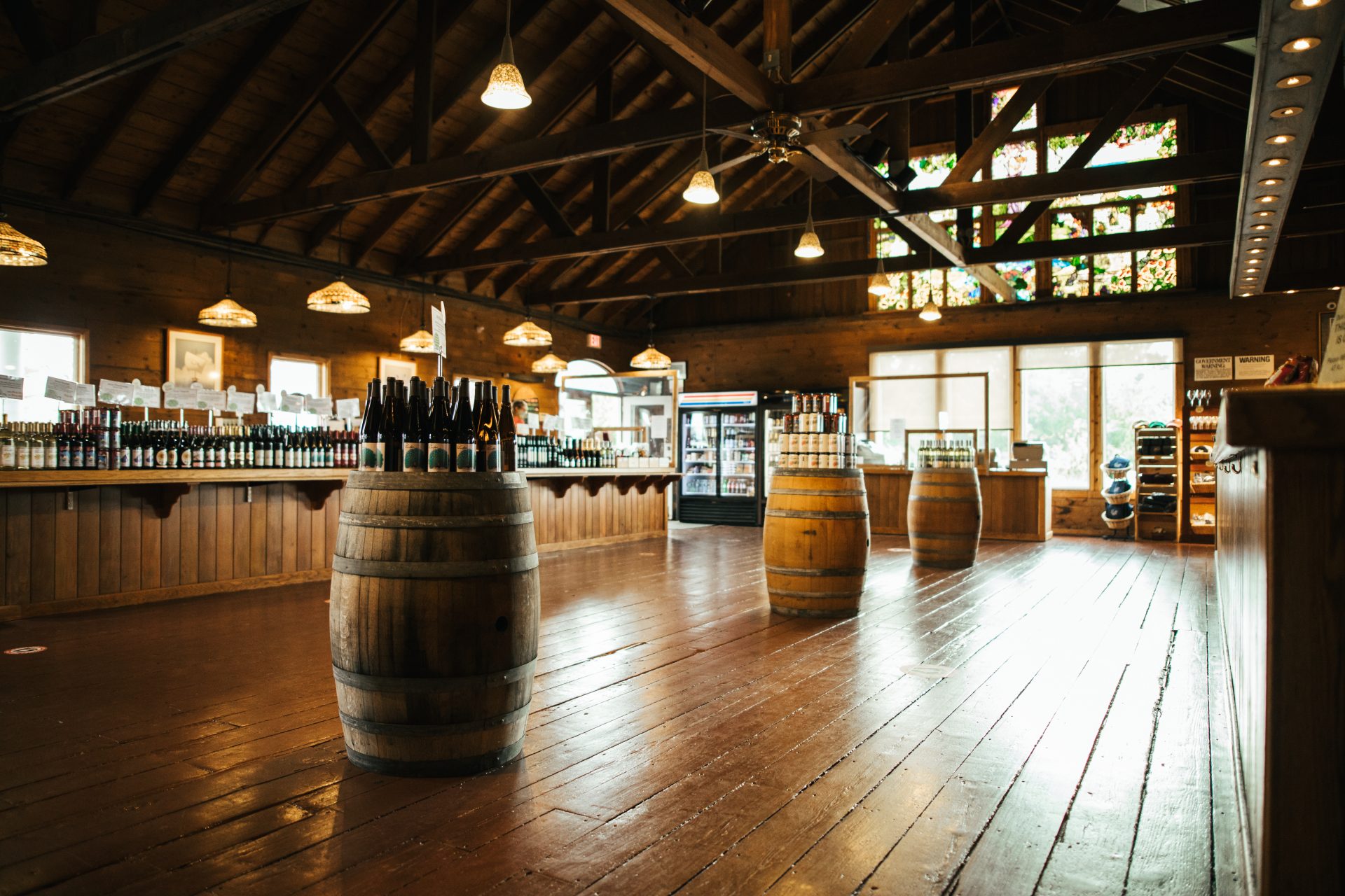 Pindar Vineyards tasting-room interior, Peconic